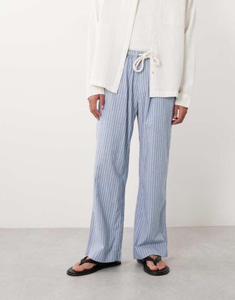 Abercrombie & Fitch Pantaloni ampi in seersucker blu a righe in misto cotone