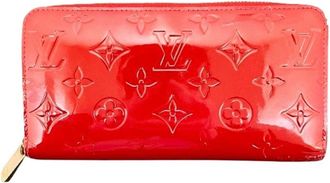 Louis Vuitton Monogram Vernis Pomme Damour Red Color Leather Long Wallet (Bi-Fold) (Pre-Owned)