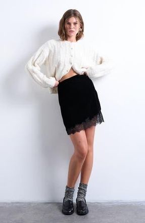Topshop Velvet Lace Trim Miniskirt in Black at Nordstrom Rack, Size 6 Us (Fits Like 2-4)