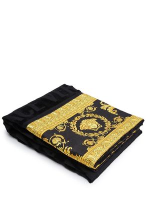 Versace BAROQUE BATH TOWEL Size: OS, colour: BLACK