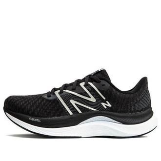 New Balance (WMNS) New Balance FuelCell Propel V4 Black White WFCPRLB4