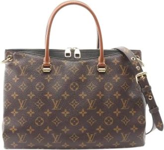 Louis Vuitton Pre-owned Handbags, female, Brown, Size: ONE SIZE Pre-owned Pallas Handbag