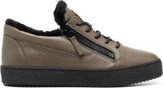 Giuseppe Zanotti Elegante Gesloten Flats Sneakers - Heren - Sneakers - Zwart - 42 EU - Leer - Schoenen