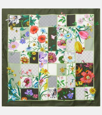 Gucci Pa&ntilde;uelo de sarga de seda estampado