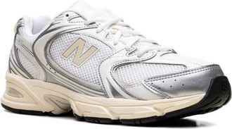 New Balance Zilveren Sneakers met Metalen Accents - Dames - Sneakers - Grijs - 36 1/2 EU - Schoenen