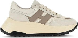 Hogan Beige Sneakers met Stijlvolle Logo Accenten - Dames - Sneakers - Beige - 40 EU - Leer - Schoenen