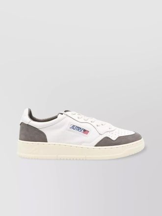 Autry low top medalist sneakers