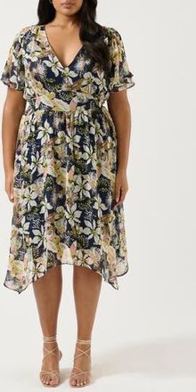 Estelle Wilsons Flutter Sleeve Cocktail Dress in Print at Nordstrom Rack, Size 16W