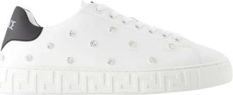 Versace Schoenen, Dames, Wit, 36 EU, Leer, Medusa Versierde Leren Sneakers