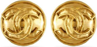 Chanel 1990s CC clip-on earrings - women - Gold Plated Brass - One Size
