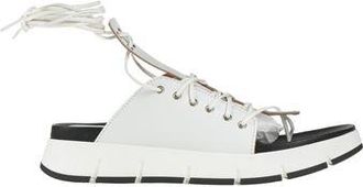 PH 5.5 Thong sandals