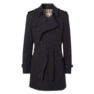 Burberry Mens Wimbledon Trench Coat, Brand Size 50 ( US Size 40 )