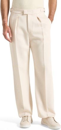 Mani&egrave;re De Voir Dorian Relaxed Fit Twill Pleated Tailored Trousers in Cream at Nordstrom, Size 36