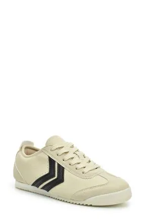 Nicole Miller Low Top Sport Sneaker in Beige Black at Nordstrom Rack, Size 7.5