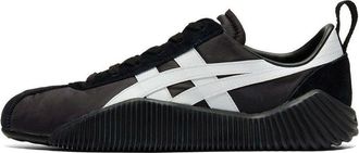 Onitsuka Tiger Acromount Black White 1183B257-001