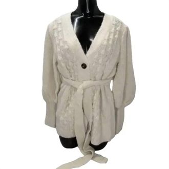Toccin Womens Short Popcorn Cardigan In Vanilla