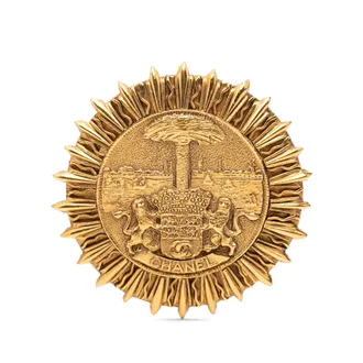 Chanel Pre-owned Womens Gold Plated Coat Of Arms Pin Brooch - Beige - One Size