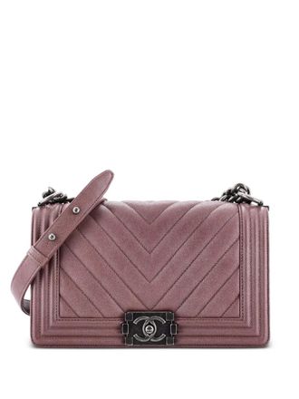 Chanel Boy Flap Bag Chevron Caviar Old Medium shoulder bag - Viola