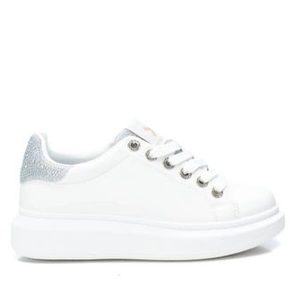 Xti Womens Trainer Sneakers In White