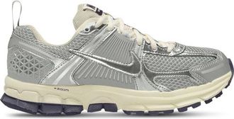 Nike Girls Vomero 5 - Girls Grade School Basketball Shoes Chrome/Sail/Photon Dust Size 3.5