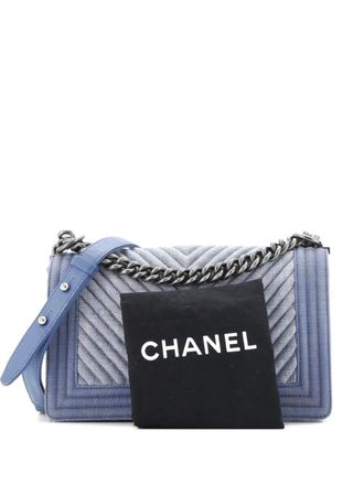 Chanel Boy Flap Bag Chevron Denim Old Medium shoulder bag - women - Denim - One Size - Blue