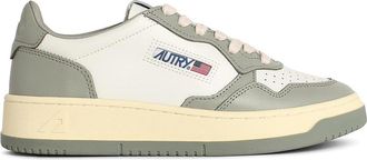 Autry Medalist Low Green Leather Sneakers