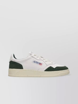 Autry low top medalist sneakers