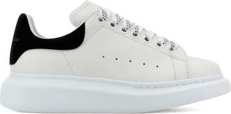 Alexander McQueen Oversized Sneakers - Dames - Sneakers - Wit - 36 1/2 EU - Leer - Schoenen