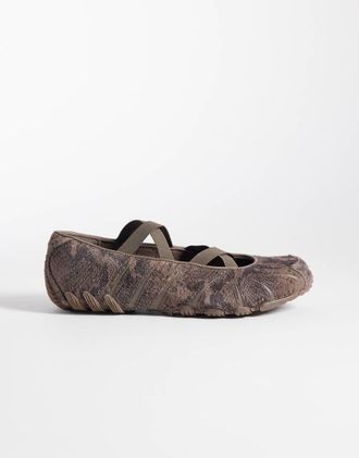 adidas Originals Ghostsprint ballerine in marrone effetto serpente-Neutro