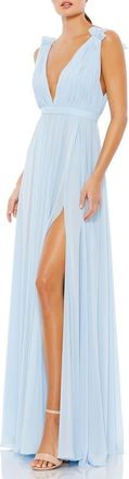 Mac Duggal Womens Sleeveless Pleated Chiffon V-Neck Gown in Powder Blue at Nordstrom, Size 14