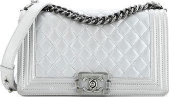 Chanel Boy Flap Bag Quilted Calfskin Old Medium shoulder bag - Groen