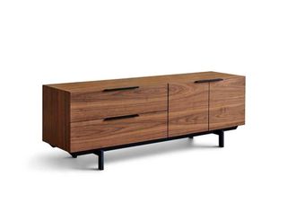 Pondecor Interiorismo M&oacute;dulo de TV Aston patas metal negro mate y mueble MDF chapado nogal
