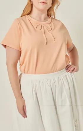 English Factory Beaded Bow Cotton T-Shirt in Peach at Nordstrom, Size 1X