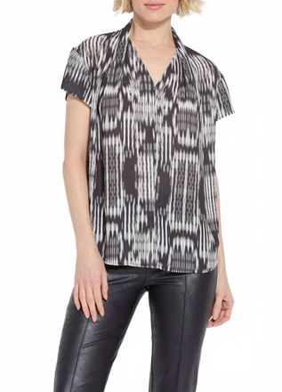 Lyss&eacute; Katya Folded Neck Short Sleeve Top In Text Harmony