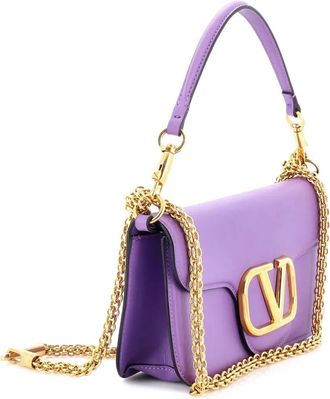 Valentino Garavani VLogo Loco Flap Shoulder Bag Leather Medium clutch bag - Paars