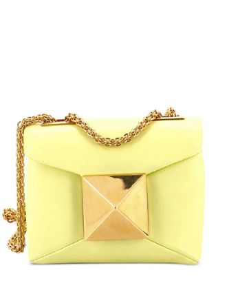 Valentino Garavani One Stud Chain Flap Bag Leather Micro crossbody bag - Giallo