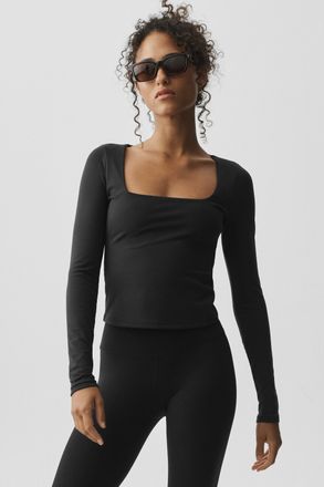 Alo Softsculpt Precision Long Sleeve Top in Black, Size: Medium