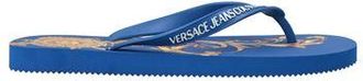 Versace CALZADO - Sandalias de dedo en YOOX.COM
