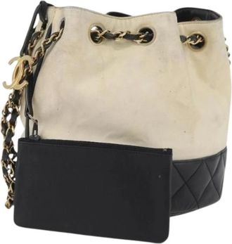Chanel Pre-owned Bucket Bags, female, Multicolor, Size: ONE SIZE Pre-owned Vintage Bucket Bag
