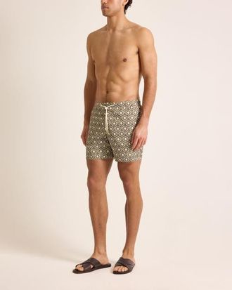 Orlebar Brown Bulldog Drawcord Mid-Length Classic Fit Drawcord Swim Shorts in Bayleaf Green at Nordstrom, Size 34