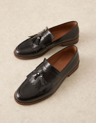 Asos loafers in black leather with fringe and tassel detail