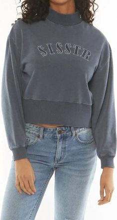 Sisstrevolution Reckless Long Sleeve Fleece Top In Starlight
