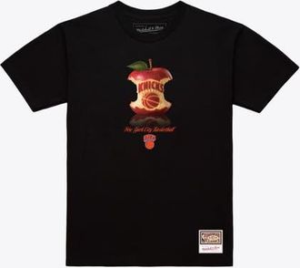 Mitchell & Ness Mens Mitchell & Ness Black New York Knicks Court Apple T-Shirt at Nordstrom, Size Xx-Large