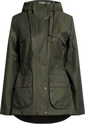 Barbour JACKEN & M&Auml;NTEL - Jacken und Anoraks auf YOOX.COM