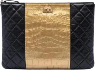 Chanel Pre-owned Quilted Embossed Leather Clutch - Dames - Vintage Clutch - Veelkleurig - ONE Size - Leer - Vintage