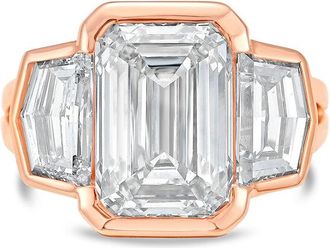 Diana M. Jewels 18kt Rose Gold Lab Grown 15.00 ct Emerald Diamond 3-Stone Bezel Ring
