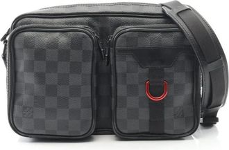 Louis Vuitton 2020 Damier messenger bag - Black