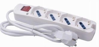Trade Shop Trade Shop - Multipresa 4 Uscite Universali Spina 16a Cavo 1.5mt Bianco Con Interruttore 80174n