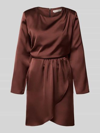 Rinascimento Rinascimento Knielanges Cocktailkleid mit Rundhalsausschnitt in Dunkelbraun, Gr&ouml;&szlig;e XL