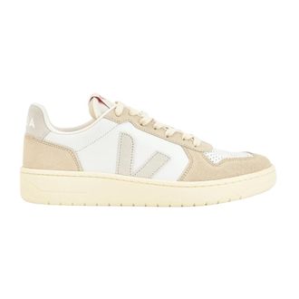 Veja Sneakers, male, Beige, Size: 4 US V-82 Sneakers
